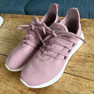 Adidas cloudfoam comfort sneakers